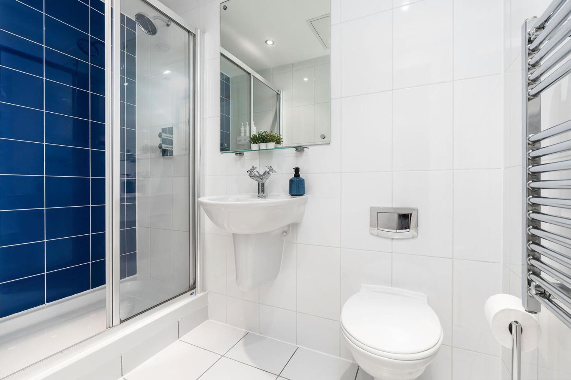 Exclusive Apartment - City Centre - Free Parking -Wifi Netflix- Juliet Balcony 利兹 外观 照片