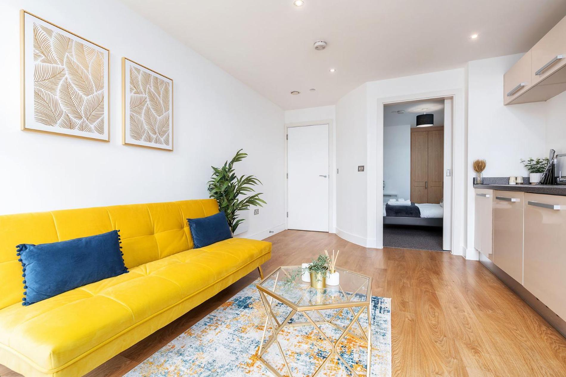 Exclusive Apartment - City Centre - Free Parking -Wifi Netflix- Juliet Balcony 利兹 外观 照片